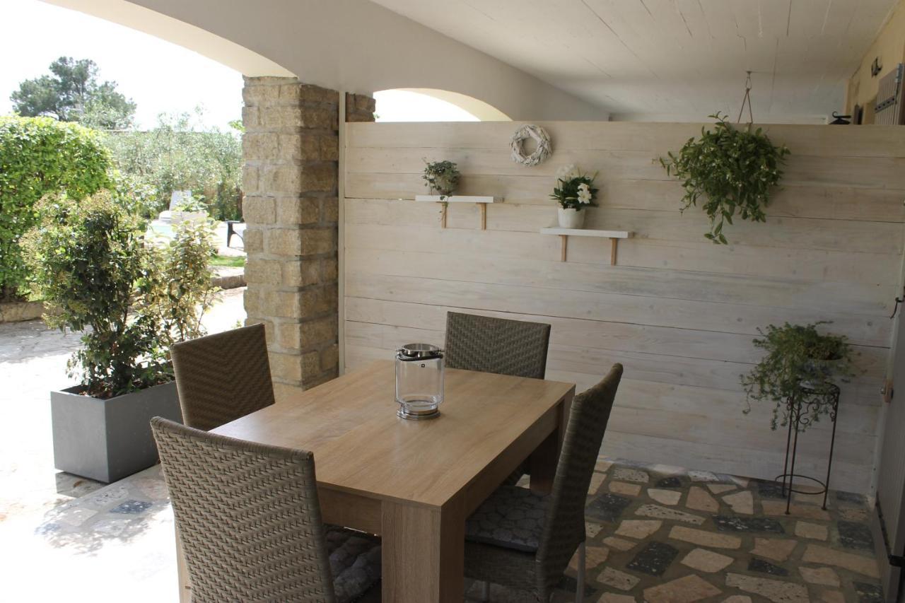 Terre De Bacchus Bed and Breakfast Vacqueyras Exteriör bild